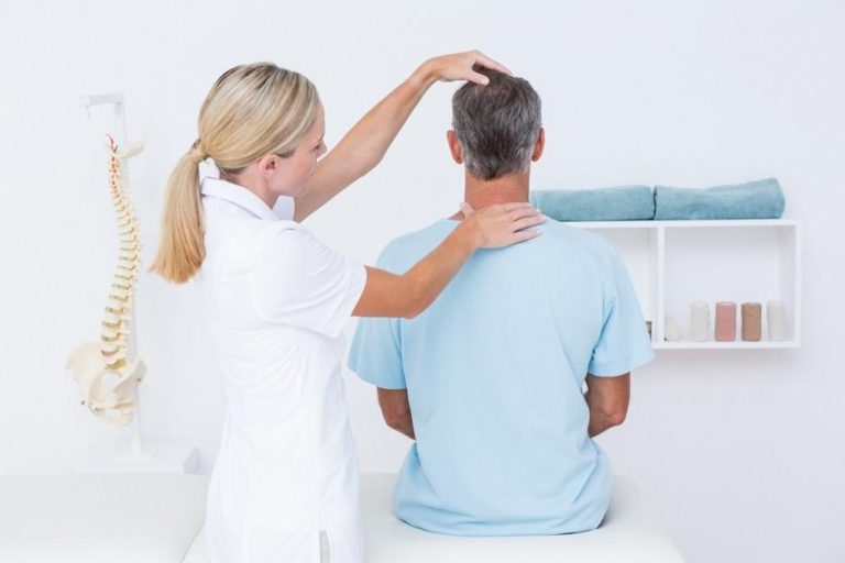 When to seek medical care for neck pain