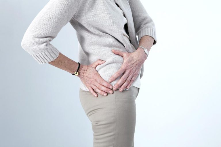 6 common causes of hip pain